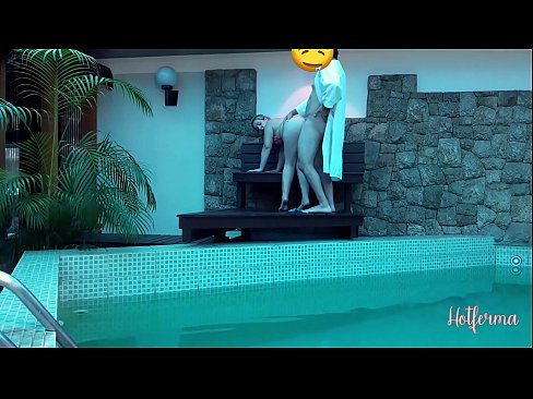 ❤️ Boss hovuza qulluqçu dəvət edir, lakin isti müqavimət göstərə bilmədi ❤️❌ Sərt porno az.allo-sex.ru ☑
